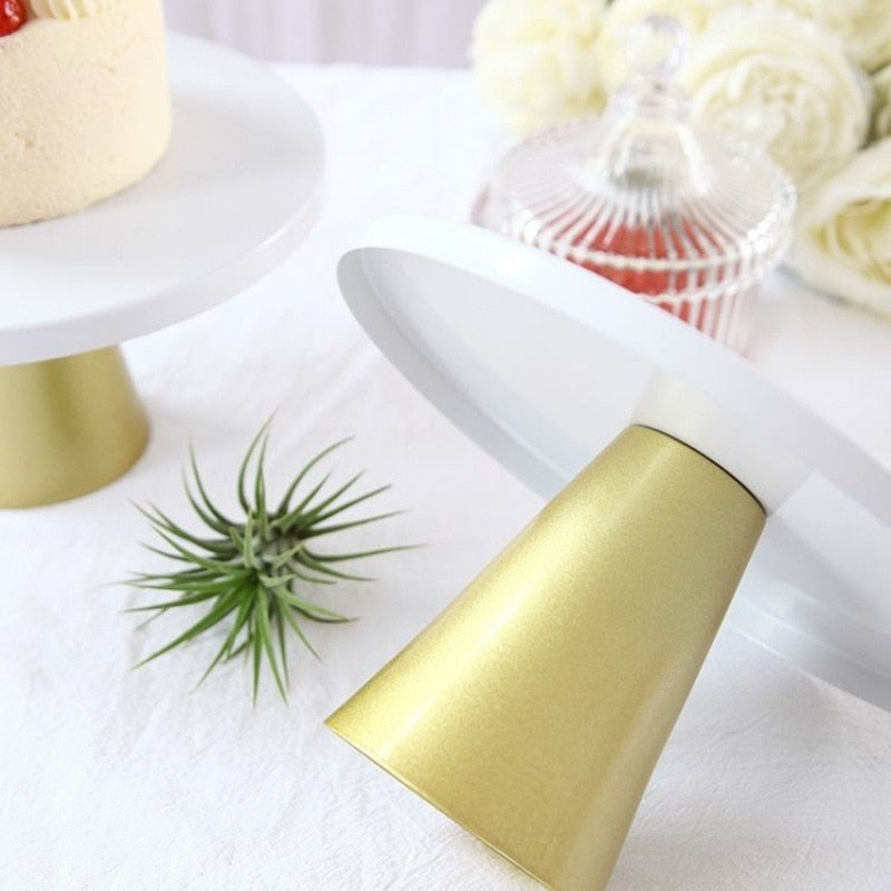 Metal Cake Stand