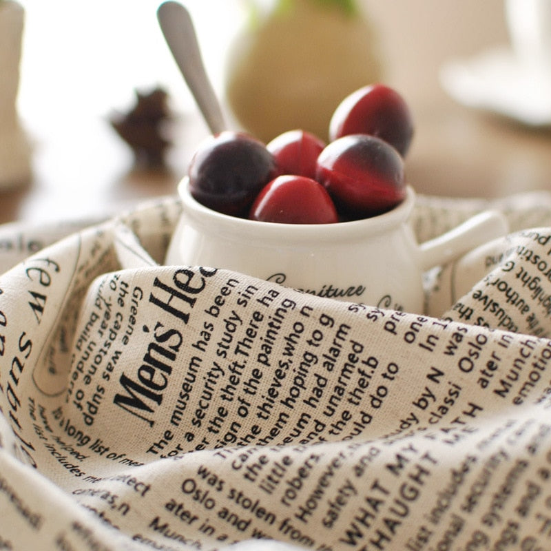 English Letters Table Cloth